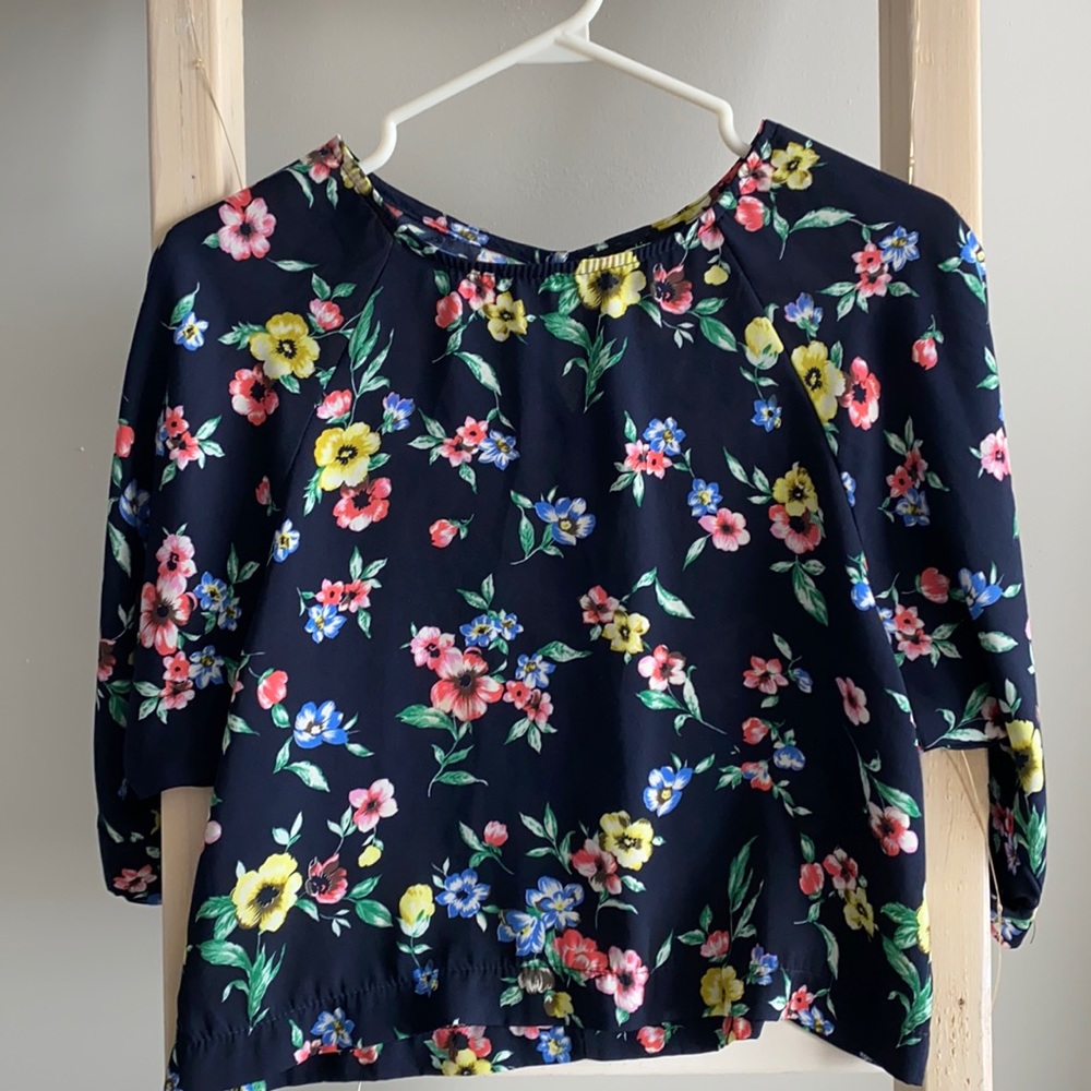 Wide sleeve summer crop